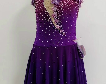 Lila Eiskunstlaufkleider Custom Damen Wettbewerb Eiskunstlaufkleider Blumen