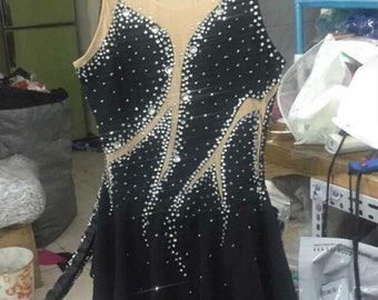Black Figure Skating Dress Adult Girls Competition Ice Skating Dresses Custom Women Beaded
