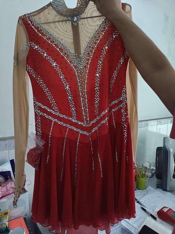 Red girl clothing website sales