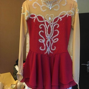 Red Ice Skating Dresses Custom  Girls  Beaded  Women Competition Figure Skating Dress