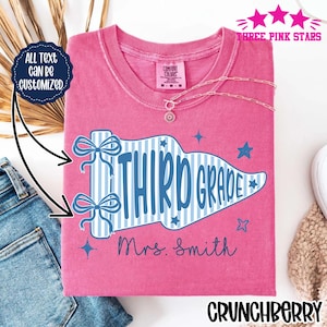 Personalized Third Grade Pennant Teacher Shirt, Custom 3rd Grade Teacher Name Team Shirt E10163