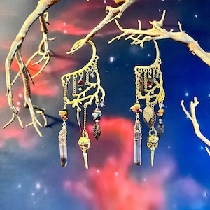 Forest Raven Ear Cuff: Smoky Quartz Crystal, Non Pierced Whimsigoth Jewelry, Gothic Crow Earring
