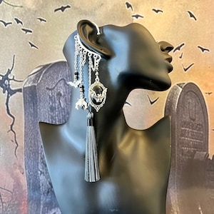 Victorian Bat Wing Ear Cuff: Whimsigoth Vampire Jewelry, No Piercing Gothic Costume Jewelry