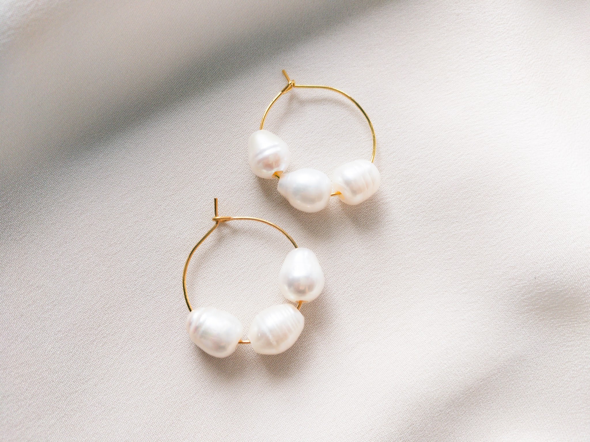 Pearl earrings 14K Gold Filled Bridal earrings Bridesmaid | Etsy