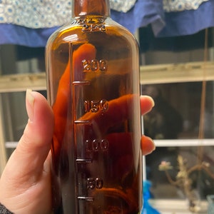 VINTAGE 250ml Apothecary Bottle