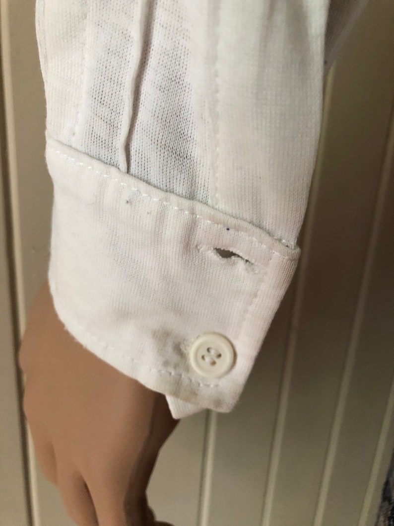 Vintage Classic White bodyshirt from the 1970s Pleats and tucks.