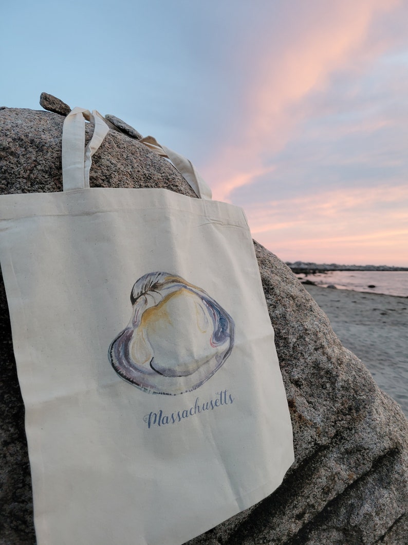 Massachusetts Shell Tote Wampum Quahog
