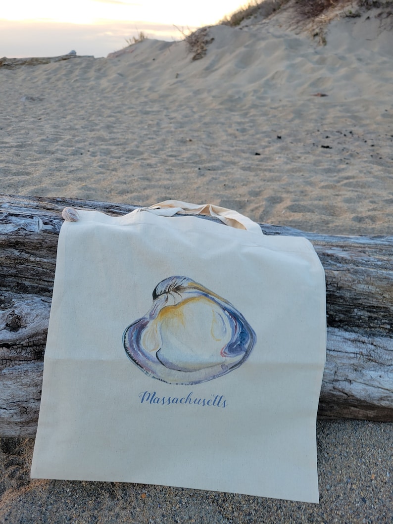 Massachusetts Shell Tote Wampum Quahog