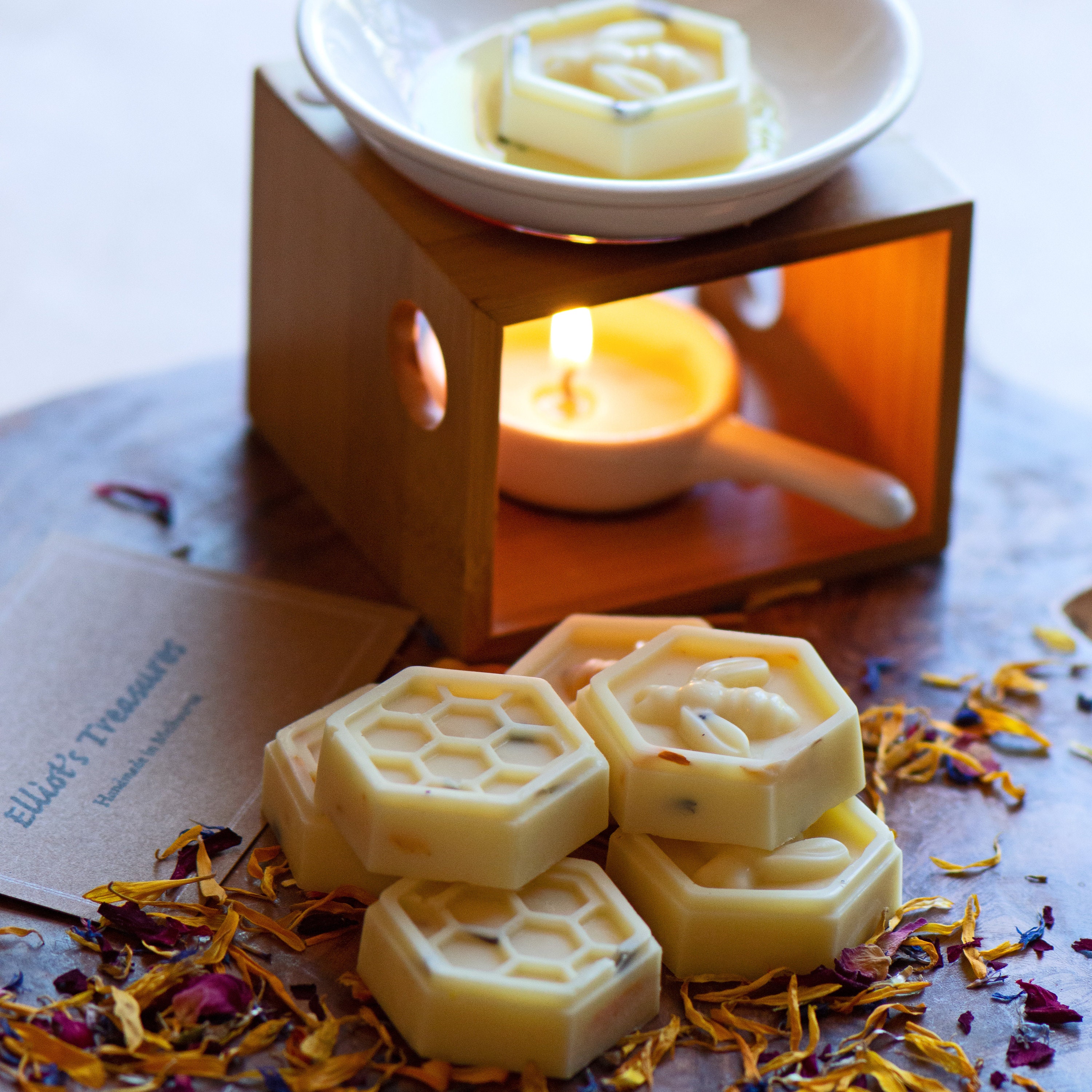 DIY Scented wax tablets using beeswax or soy wax - For closets, cars or  Christmas decorations 