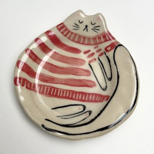Plato de cerámica con forma de gato para anillos, porta joyas de gres, plato de cerámica para gatitos, pequeño regalo para amantes de los gatos.