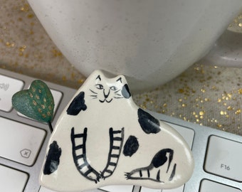 Handmade ceramic cat figurine/ Ceramic cat sculpture/ Desk companions/ Fun trinket/ Cat collectible figurine/ Cat miniature