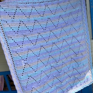 Diamonds and Pearls Crochet Blanket Pattern