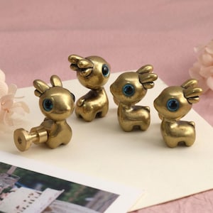 Solid Brass Fawn Deer Drawer Knob, Vintage Animal Cabinet Pull Knob, Wardrobe Dresser Pull, Cupboard Handle, Furniture Hardware