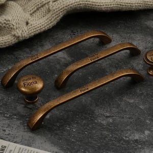 Custom Engraved Age Antique Bronze Cabinet door Pull, Retro kitchen cupboard Handle, Drawer Pull Handle, Door handel pull, cabinet furniture