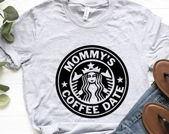 Chemise de date de café de maman, cadeau pour maman, cadeau de jour de mère, t-shirt graphique de café pour des femmes, cadeaux des femmes, cadeaux d’anniversaire