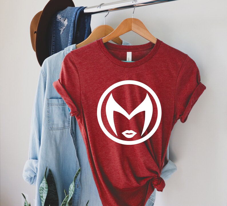 WandaVision Marvel TV-program T-shirt | WandaVision-ikoner | WandaVision T-shirt | Wanda & Vision I Agatha All Along T-shirt I Superhjälte-tröja Heather Red