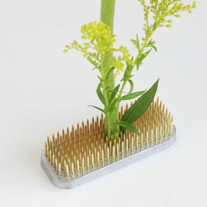 Wazakura Japanese Ikebana Kenzan Long Rectangular Flower Holder 3.4 in (87 mm), Made in Japan Floral Arranging Pin Frog Tool