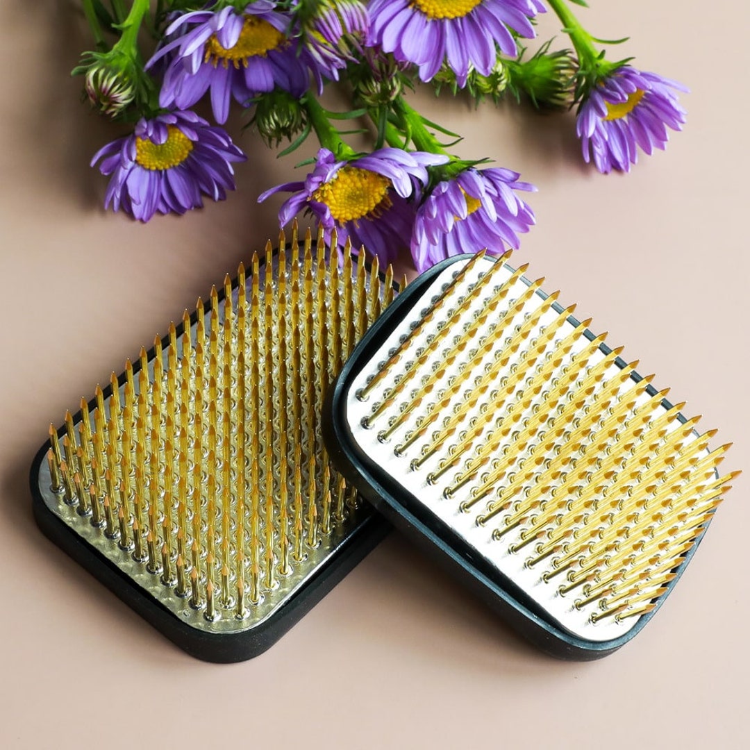 Kenzan Per Ikebana In Ottone - Rettangolare 68mm, Fatto In Giappone Per Composizioni Floreali - Foto 10