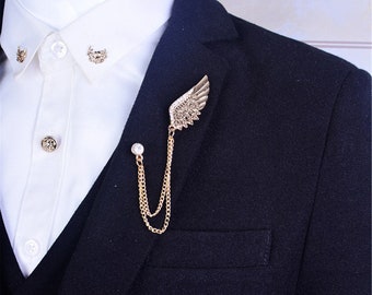 Groomsmen Grooms perfect for Weddings Prom Men/'s Brooch Bow Tie Medallion or Everyday. 8 Different Variants!