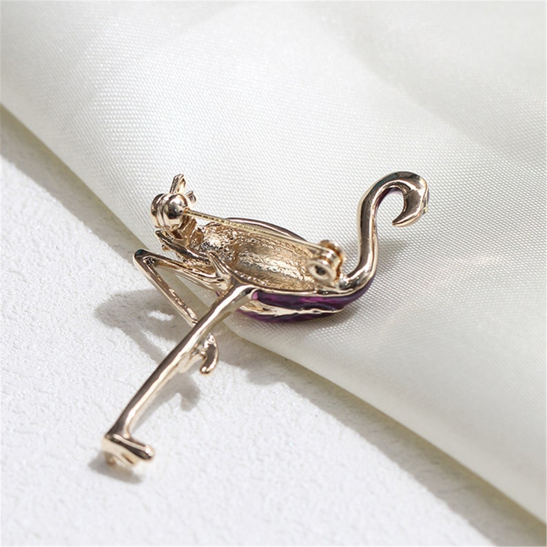 Flamingo Brooch Red Flamingo Brooch Animal Brooch Flamingo Jewelry Flamingo Gifts Women Brooch Scarf Shawl Buckle Jewelry
