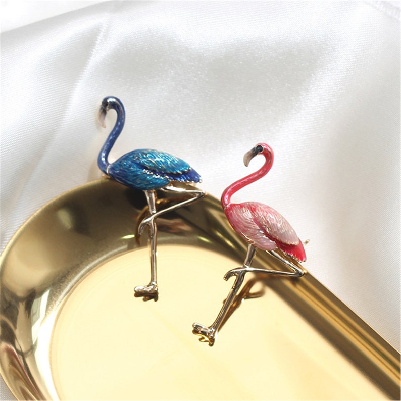 Flamingo Brooch Red Flamingo Brooch Animal Brooch Flamingo Jewelry Flamingo Gifts Women Brooch Scarf Shawl Buckle Jewelry