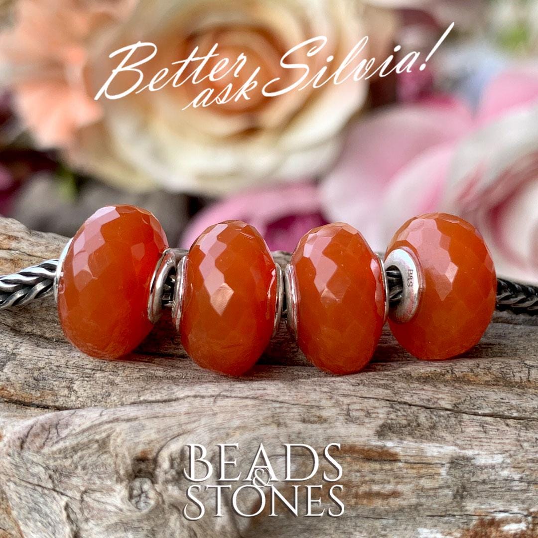 【お値下げ中】　trollbeads タッセル　レッド　イエロー系 trollbeads タッセル レッド イエロー系 ゴールデン トレジャー