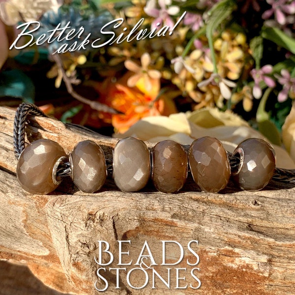 Beads&Stones Natural Gray Moonstone with S925 Silver rivet