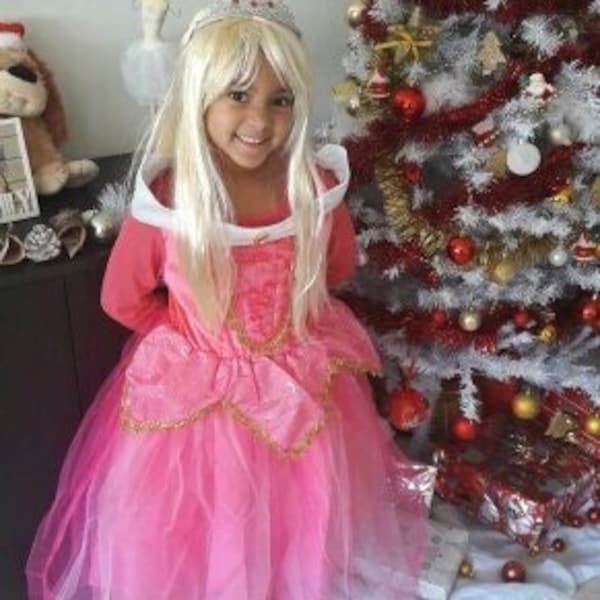 Princesse Aurora Filles Déguisement Fête D'anniversaire La Belle Au Bois Dormant Rose Chaud Cosplay Costume avec Diadème Couronne et Baguette