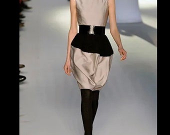 Authentic YSL Yves Saint Laurent Vintage 2000s runway model gray wool sleeveless dress, size S.