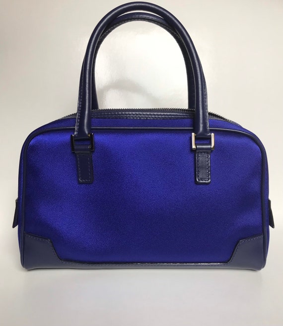 RARE Authentic Vintage GUCCI by Tom Ford SS 2001 Satin Rectangular