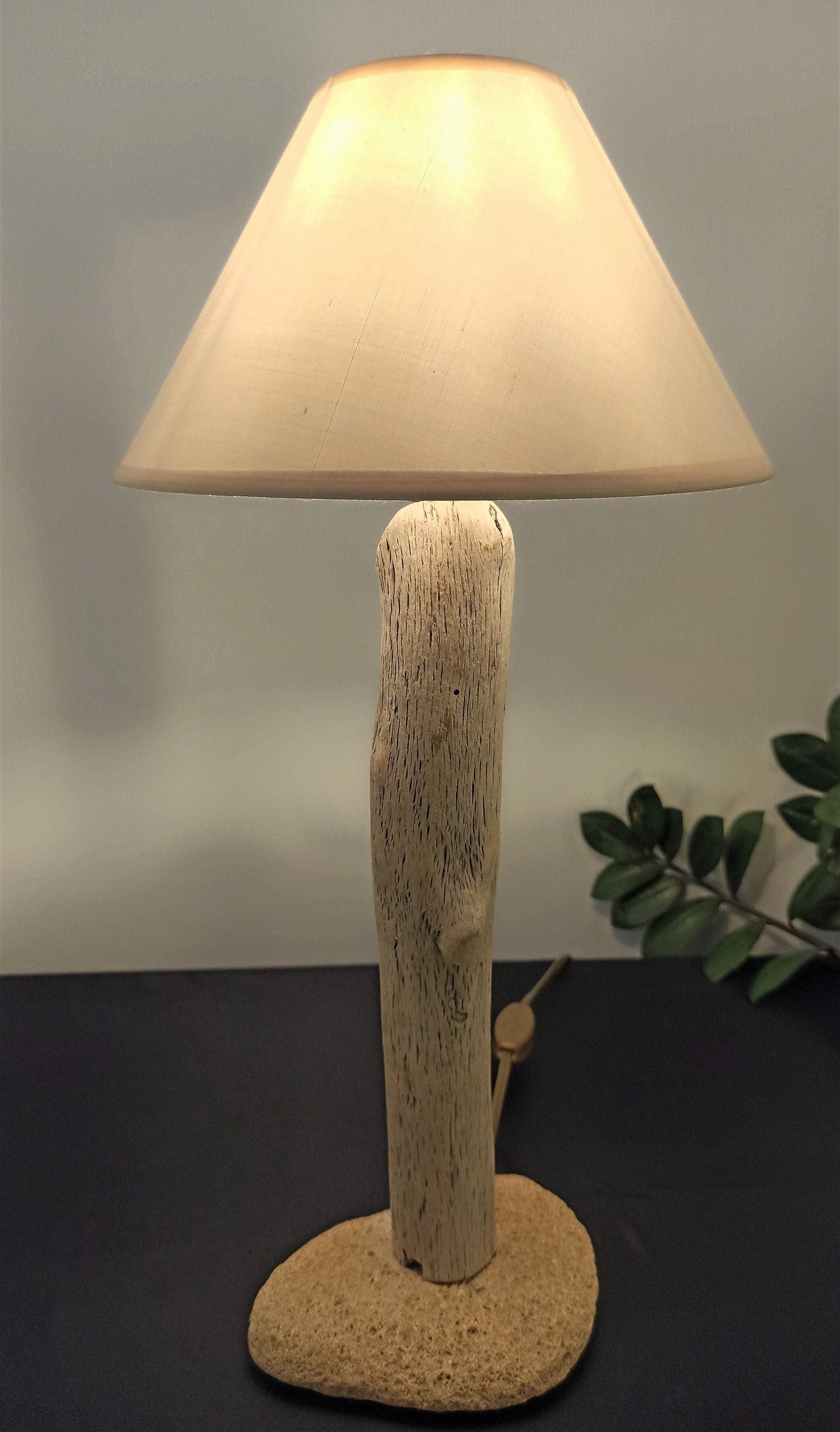 Driftwood lamp base deals