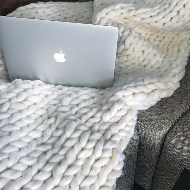 EXTRA LARGE Chunky knit blanket Giant knit blanket Super Etsy