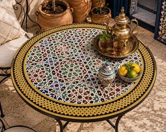 Tavolo di lusso in mosaico marocchino fatto a mano – Zellij rotondo colorato, mobile di design fatto a mano per patio, giardino e caffè - Colore e forma personalizzabili