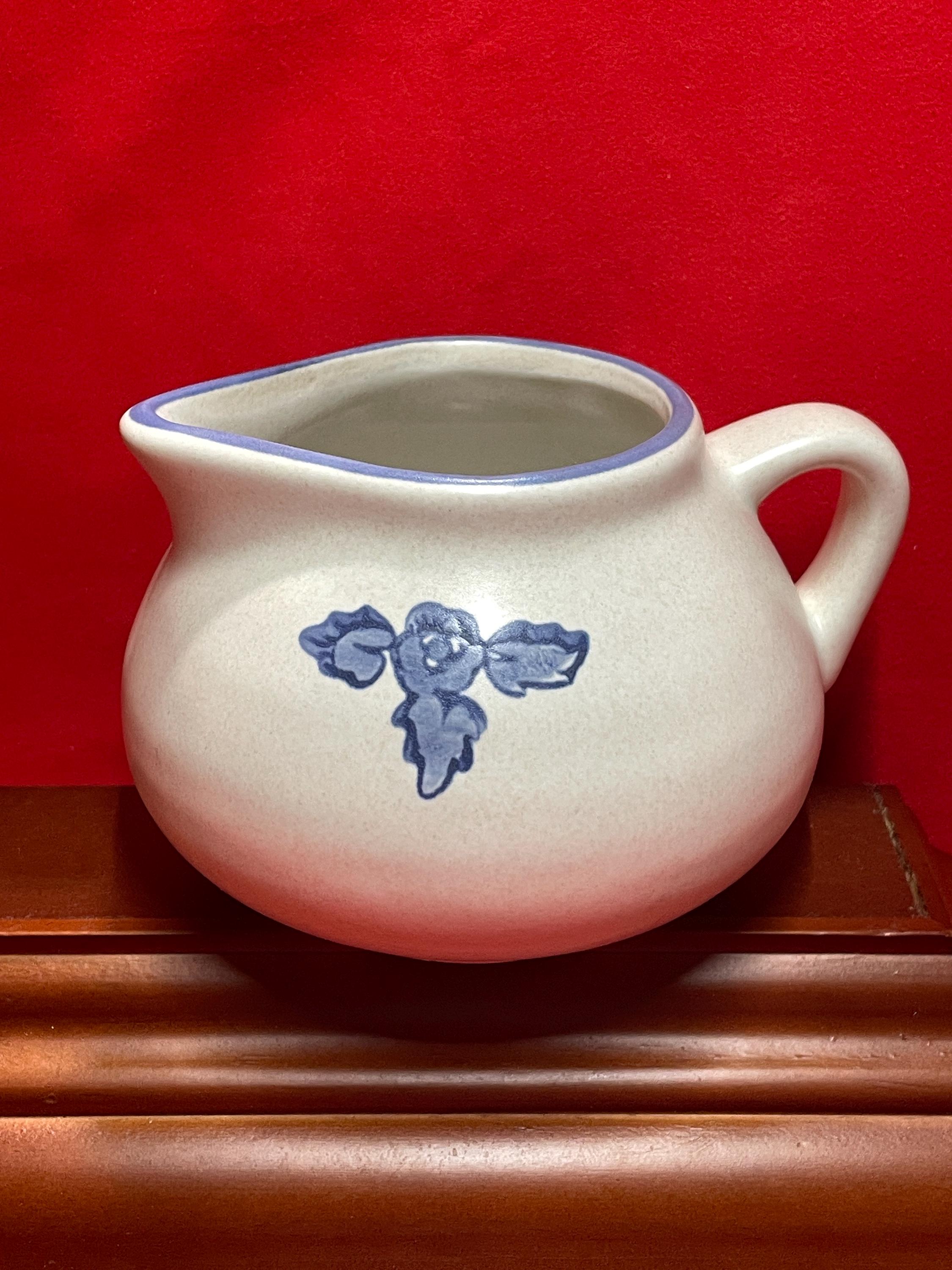 Pfaltzgraff Yorktowne Sauce / Gravy Boat W/Underplate - USA - View #14