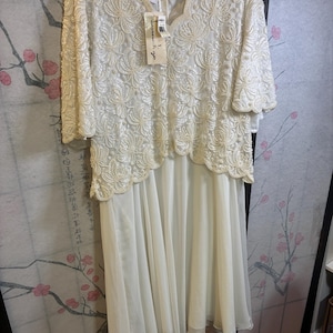 Beaded dress  mother of the bride dress formal attire 3x new with tags no damage reasonable offers considered