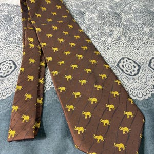 men’s fashion tie great for work attire formal wear wedding casual and dress wear.