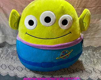 Squishmallows DISNEY/PIXAR(tm) the 3 eye alien from Toy Story Rare-16” plush Clean new with ear tag no damage
