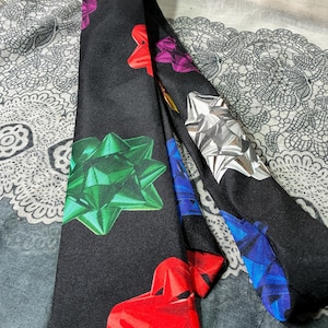 Neck tie men’s fashion tie great for work attire formal wear wedding casual and dress wear.