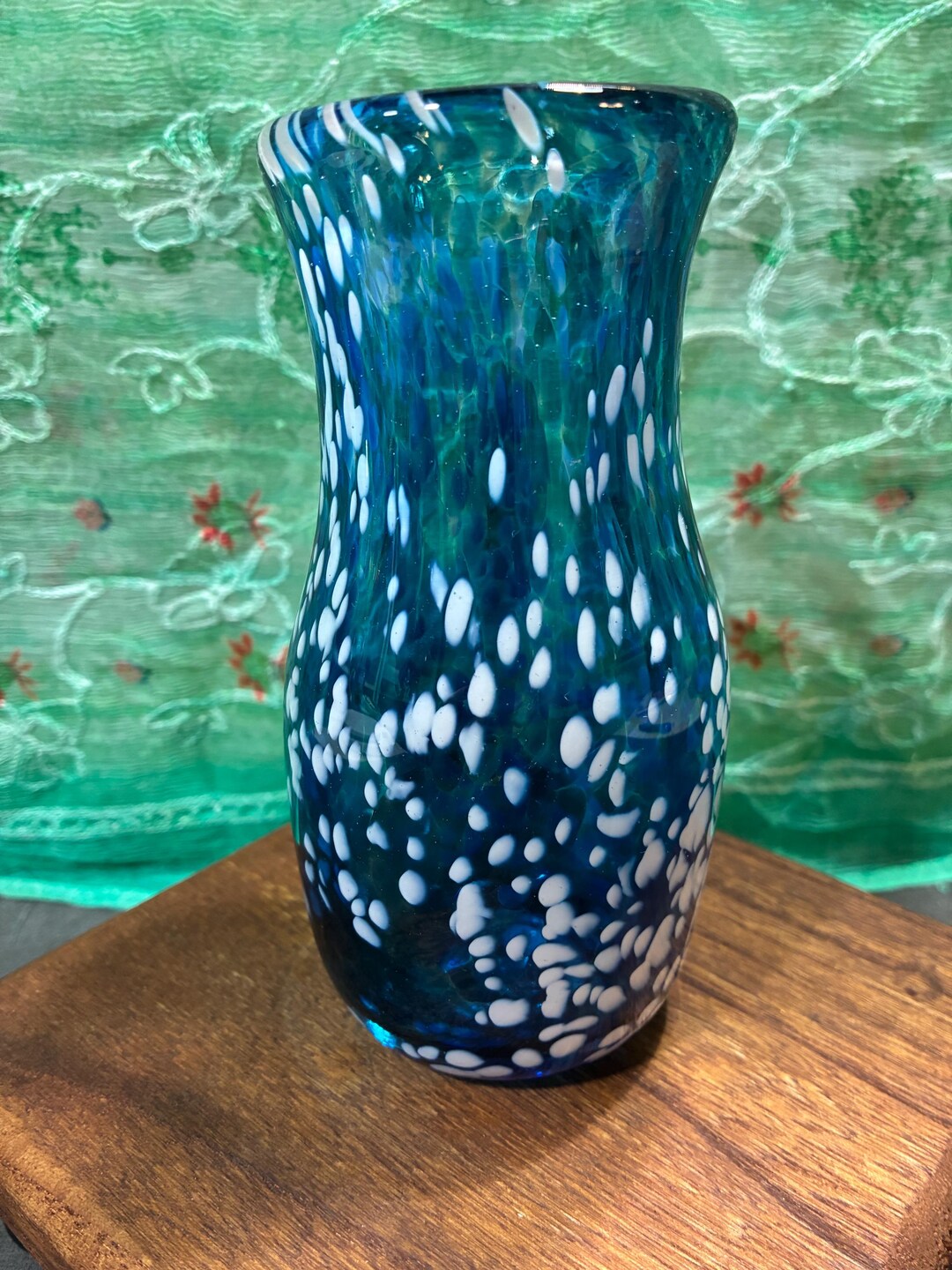 Hand Blown Speckled Blue and White Vase 5.5” Tall Pretty Vase No Damage ...