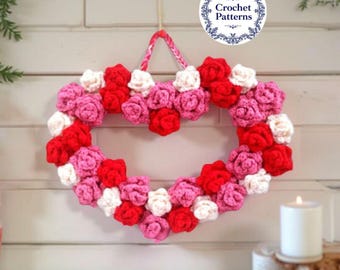 Ghirlanda di rose a forma di cuore, motivo a rose all'uncinetto, ornamento di San Valentino