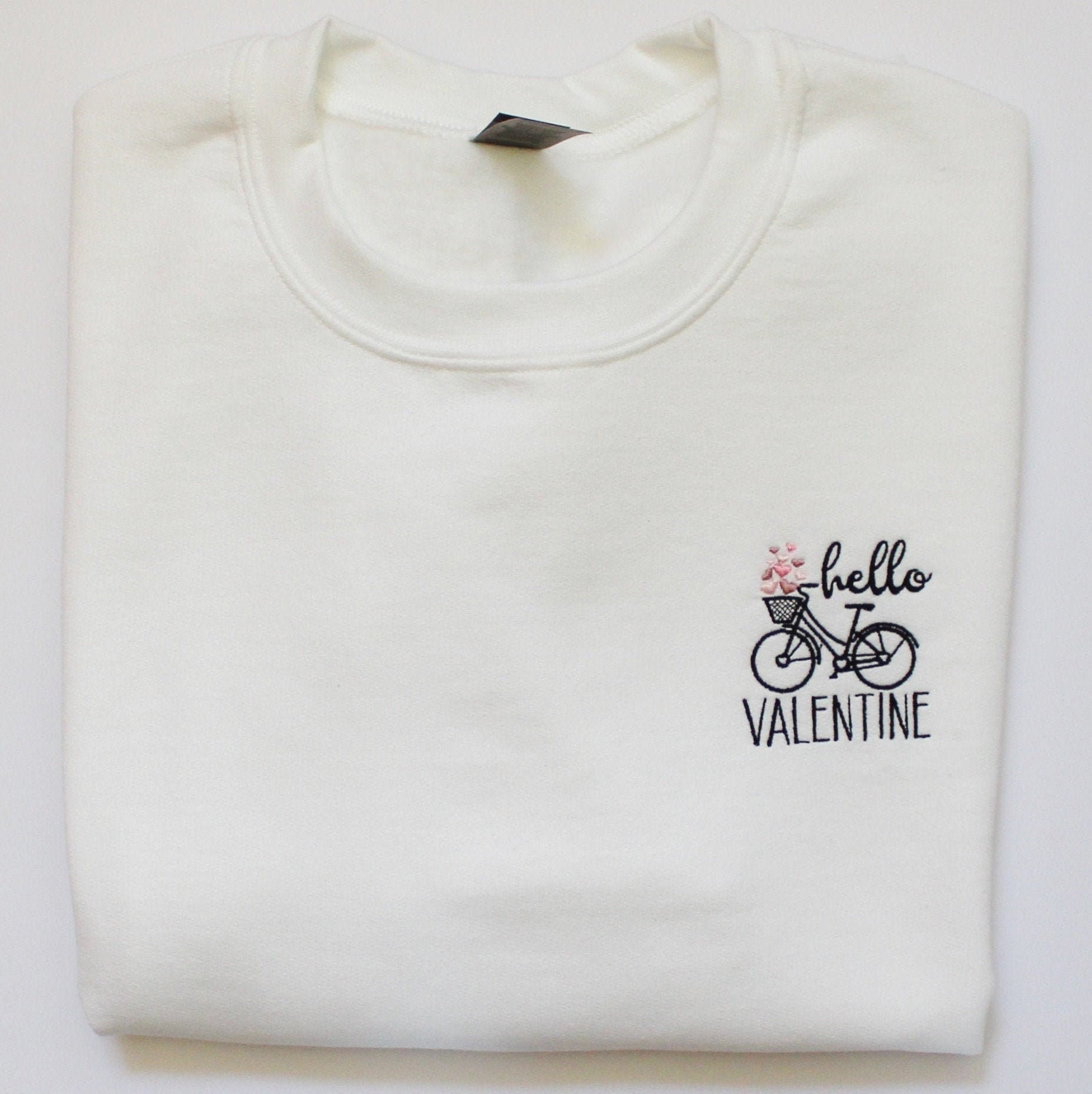 FashionHere Flower Print Valentines Day Heart Sweatshirt, Valentines Day Sweatshirt, Heart Sweatshirt for Valentines Day