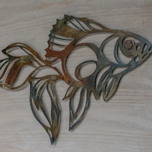 Poisson d’or Métal art mural poisson métal décor mural poisson mur art métal poisson signe métal mur art métal art murale accrochage mural