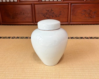 Large Korean antique Tea caddy