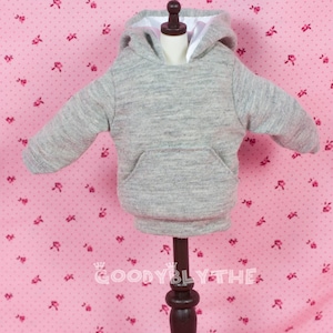 Hoodie with pocket , Blythe clothes Doll clothes for Blythe 1/6 bjd clothes, Blythe costume, Ob22, Ob24, Pullip