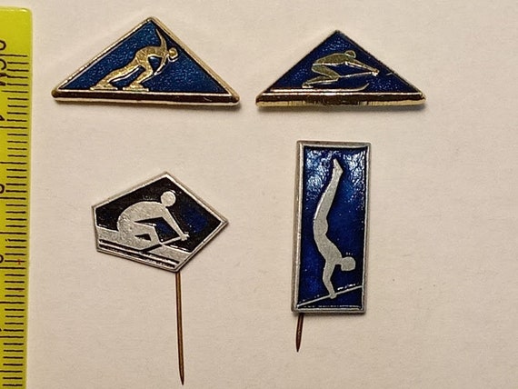 Kinds of sports, Sports badge, Metal Badge, Vintag