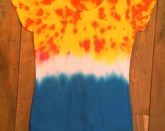 Sommertage Damen Tie Dye T-Shirt, Sommer Kleidung, Festival Kleidung, Geschenke für Frau, Geschenke für Schwester, Geschenke für Tochter, Geschenke für Tante