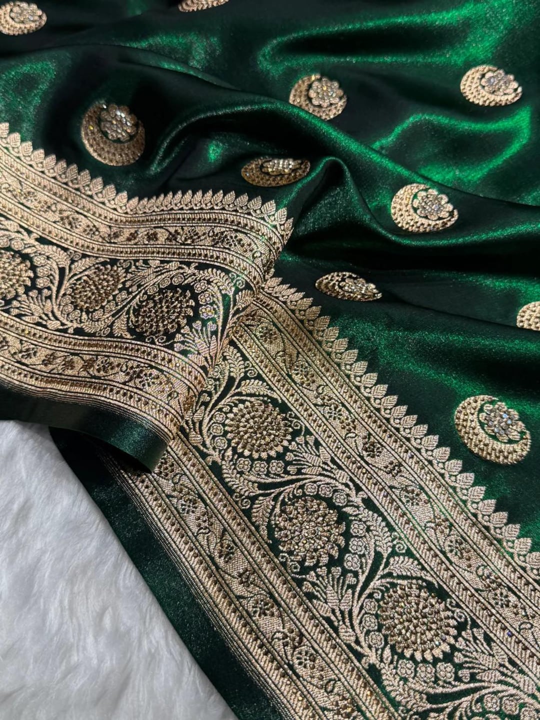 Chand Tara Bottle Green Boota With Traditional Banarasi Swarovski Work ...