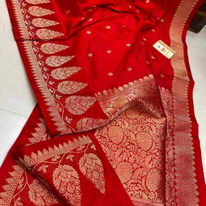Silkmark Certified Red Katan Banarasi Saree with antique Golden jari weaving border floral design pure silk banarasi saree|wedding wear sari