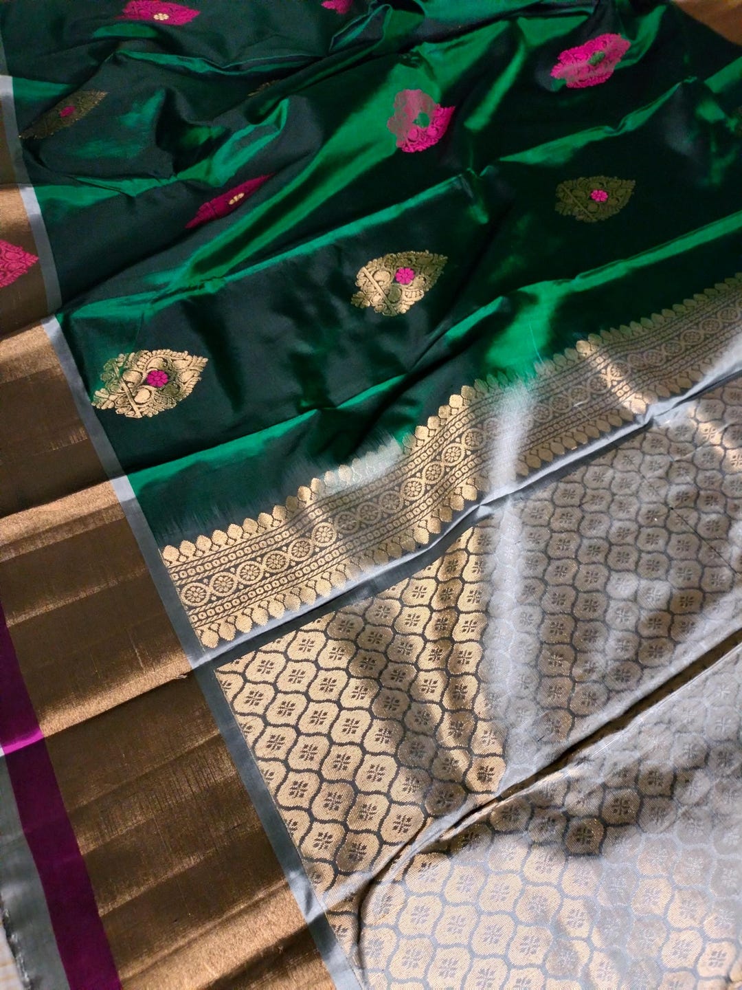 Semi Cotton Silk Saree with 2D Woven Buttas and Contrast Pallu – Elegant Daily and Festive Wear Saree