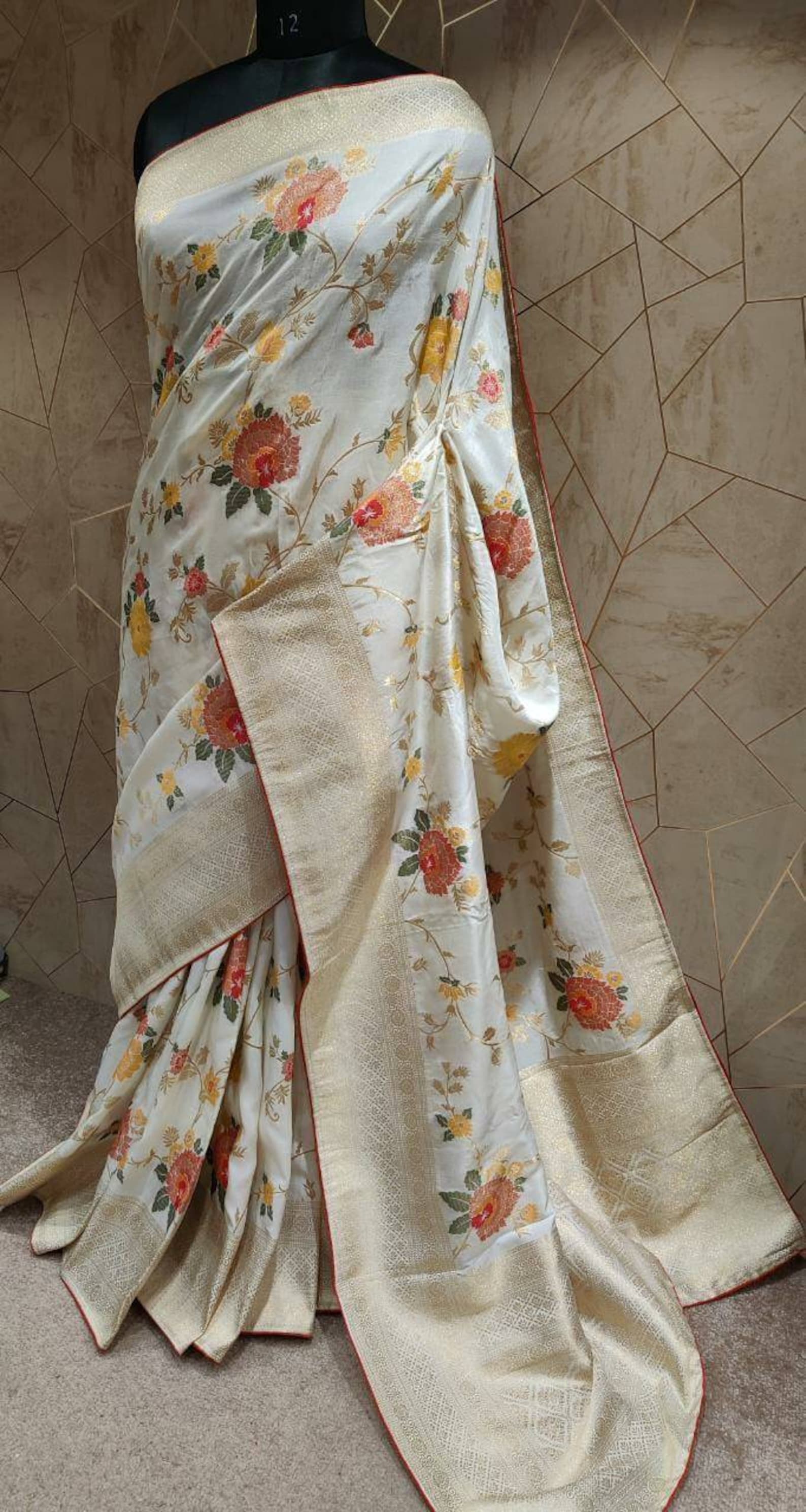 Black Pure Soft Munga Silk Handloom Weaving Saree